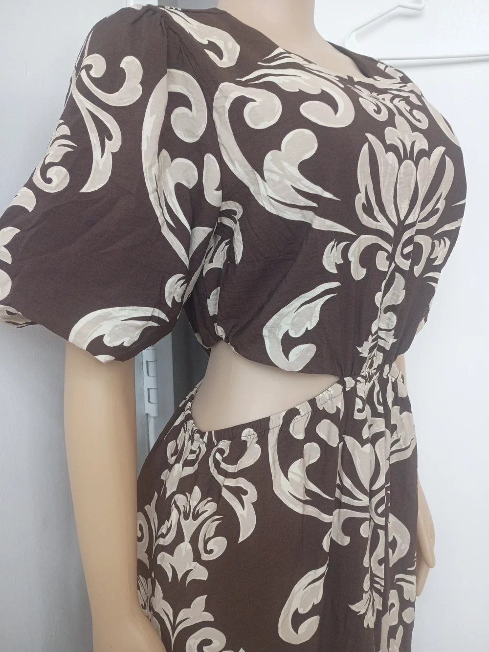 Abercrombie & Fitch Brown and Cream Cutout Maxi